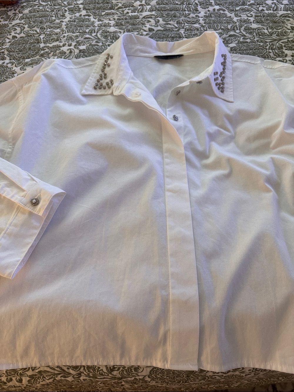 Zara White Men’s Dress Shirt with Embellished Collar
